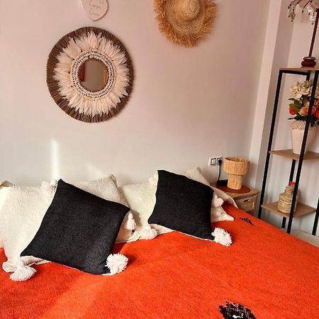 B&B Casa Louisa, Torre Del Mar- Valleniza 贝莱斯 外观 照片