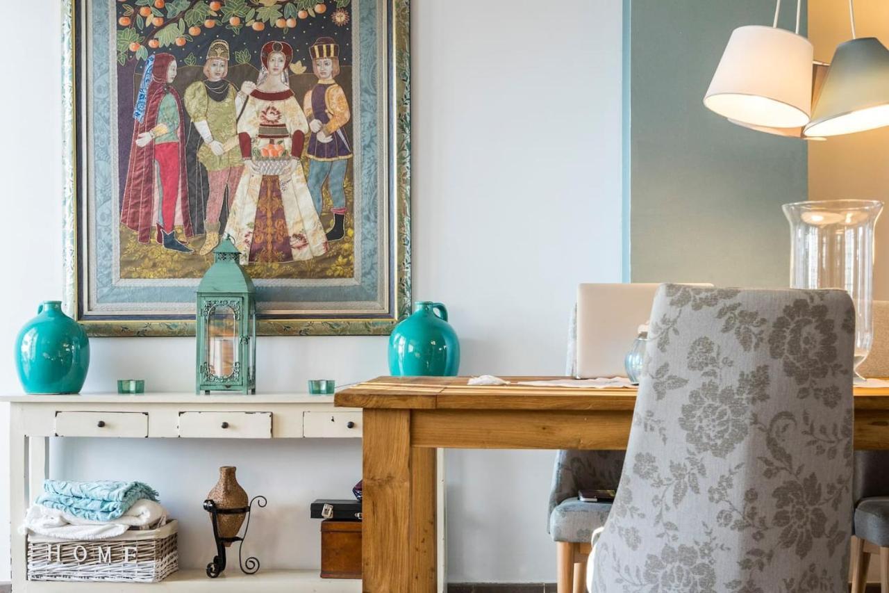 B&B Casa Louisa, Torre Del Mar- Valleniza 贝莱斯 外观 照片