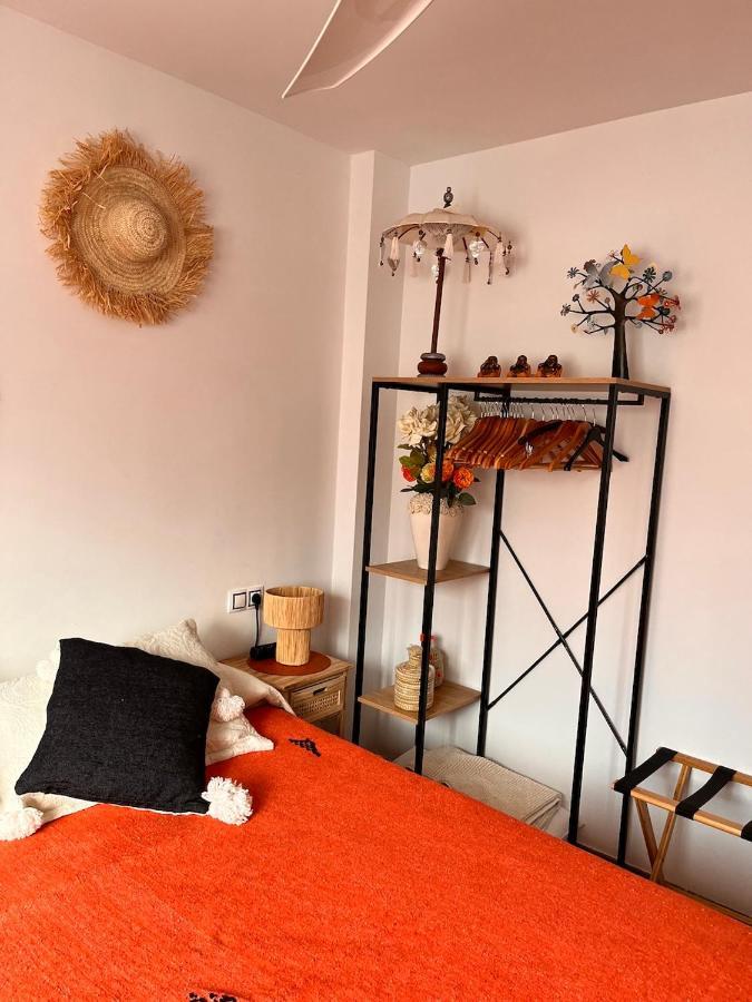 B&B Casa Louisa, Torre Del Mar- Valleniza 贝莱斯 外观 照片